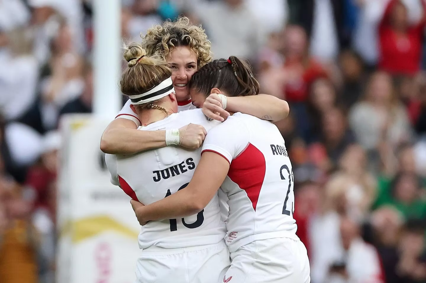 Red Roses Lift the Rugby World Cup After 11 Years
